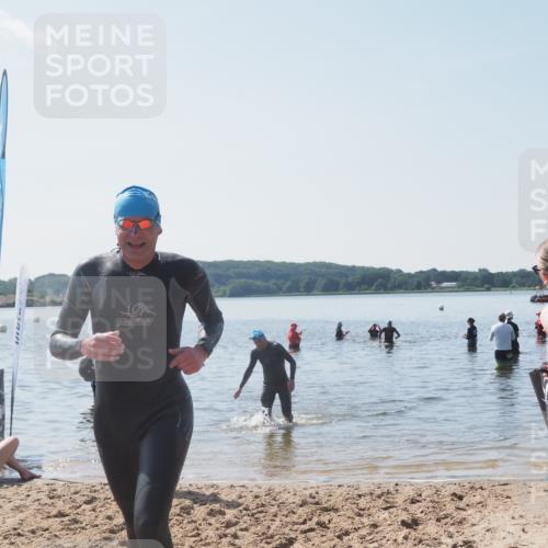 22.06.2025 - Viking Triathlon MichiJ http://msf.ph/oto/8109967 22.06.2025 10:59:15 Schwimmen 222, 459 meine-sportfotos.de