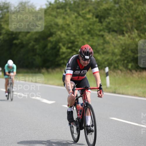 22.06.2025 - Viking Triathlon Yannick Fuchs http://msf.ph/oto/8109970 22.06.2025 11:34:06 Radfahren 65, 66, 184, 186, 199, 327, 330, 369, 510, 621 meine-sportfotos.de