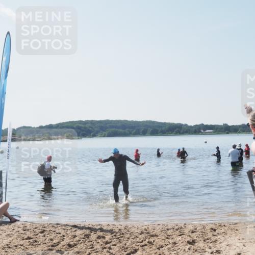 22.06.2025 - Viking Triathlon MichiJ http://msf.ph/oto/8110028 22.06.2025 10:59:16 Schwimmen 222, 459 meine-sportfotos.de