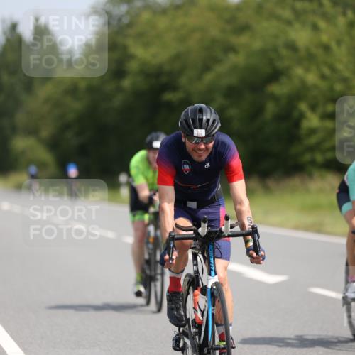 22.06.2025 - Viking Triathlon Yannick Fuchs http://msf.ph/oto/8110047 22.06.2025 11:34:08 Radfahren 65, 66, 125, 184, 186, 199, 327, 330, 369, 510, 611, 621 meine-sportfotos.de