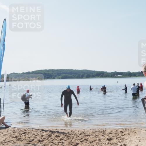 22.06.2025 - Viking Triathlon MichiJ http://msf.ph/oto/8110078 22.06.2025 10:59:17 Schwimmen 222, 459 meine-sportfotos.de