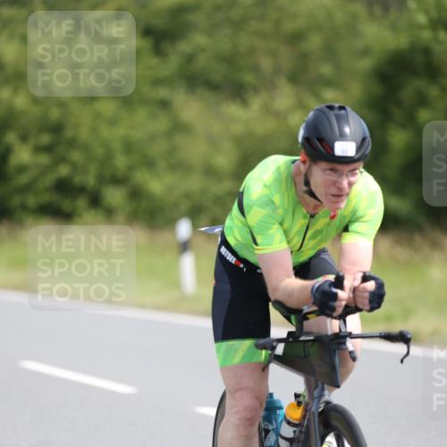 22.06.2025 - Viking Triathlon Yannick Fuchs http://msf.ph/oto/8110080 22.06.2025 11:34:09 Radfahren 65, 66, 125, 186, 199, 330, 369, 510, 611, 621 meine-sportfotos.de