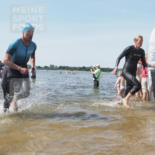 22.06.2025 - Viking Triathlon KatJ http://msf.ph/oto/8110188 22.06.2025 10:39:10 Schwimmen 79, 148, 181, 182, 185, 238, 276, 295, 351, 386, 408, 416, 451, 536, 654 meine-sportfotos.de