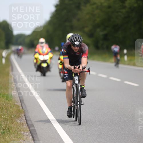 22.06.2025 - Viking Triathlon Yannick Fuchs http://msf.ph/oto/8110229 22.06.2025 12:15:03 Radfahren 72, 433, 553, 555 meine-sportfotos.de