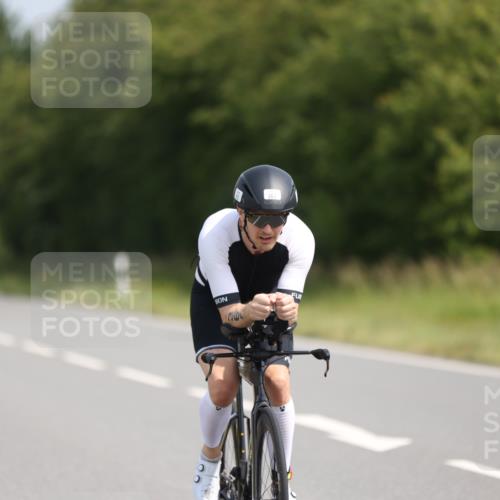 22.06.2025 - Viking Triathlon Yannick Fuchs http://msf.ph/oto/8110258 22.06.2025 11:34:19 Radfahren 125, 348, 360, 478, 510, 611, 660 meine-sportfotos.de