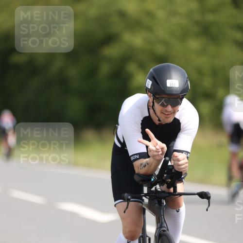 22.06.2025 - Viking Triathlon Yannick Fuchs http://msf.ph/oto/8110274 22.06.2025 11:34:20 Radfahren 125, 348, 360, 478, 510, 611, 660 meine-sportfotos.de