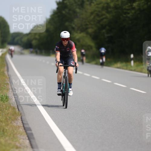 22.06.2025 - Viking Triathlon Yannick Fuchs http://msf.ph/oto/8110315 22.06.2025 11:34:30 Radfahren 12, 221 meine-sportfotos.de