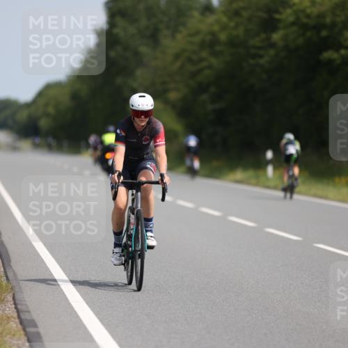 22.06.2025 - Viking Triathlon Yannick Fuchs http://msf.ph/oto/8110337 22.06.2025 11:34:30 Radfahren 12, 221 meine-sportfotos.de