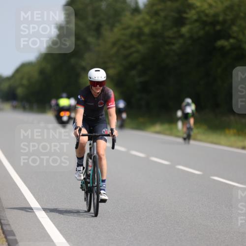22.06.2025 - Viking Triathlon Yannick Fuchs http://msf.ph/oto/8110349 22.06.2025 11:34:31 Radfahren 12, 221 meine-sportfotos.de