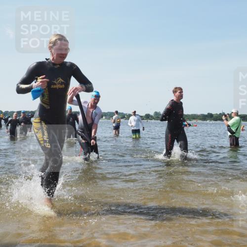 22.06.2025 - Viking Triathlon KatJ http://msf.ph/oto/8110372 22.06.2025 10:39:15 Schwimmen 79, 83, 148, 182, 195, 238, 276, 295, 351, 386, 474, 536, 654 meine-sportfotos.de