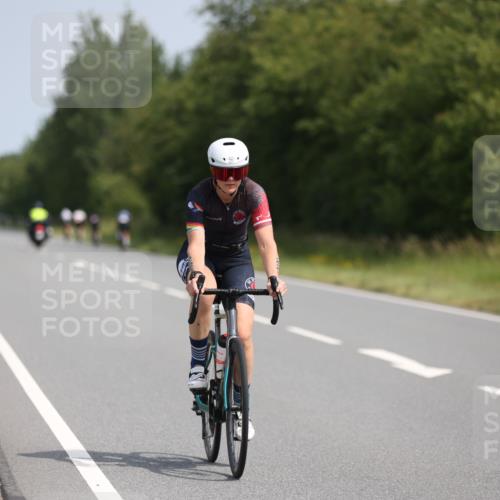 22.06.2025 - Viking Triathlon Yannick Fuchs http://msf.ph/oto/8110388 22.06.2025 11:34:32 Radfahren 12, 221 meine-sportfotos.de