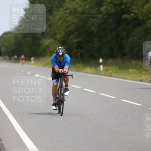 22.06.2025 - Viking Triathlon Yannick Fuchs http://msf.ph/oto/8110411 22.06.2025 12:15:16 Radfahren 153, 355, 440 meine-sportfotos.de