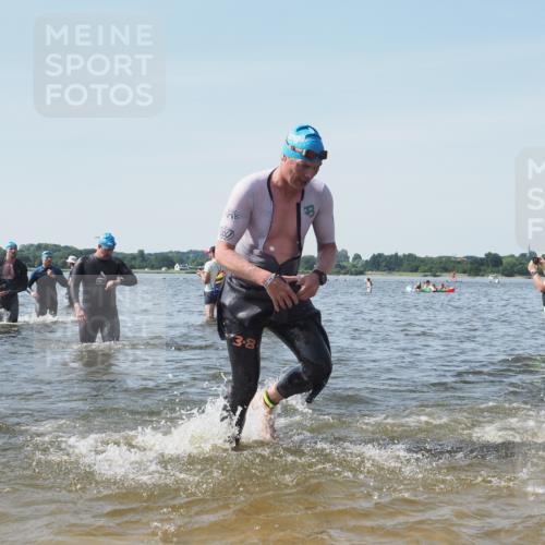22.06.2025 - Viking Triathlon KatJ http://msf.ph/oto/8110418 22.06.2025 10:39:17 Schwimmen 79, 83, 182, 195, 238, 276, 295, 298, 324, 351, 386, 474, 536, 654 meine-sportfotos.de