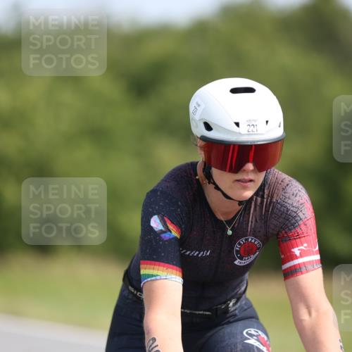 22.06.2025 - Viking Triathlon Yannick Fuchs http://msf.ph/oto/8110427 22.06.2025 11:34:33 Radfahren 12, 221 meine-sportfotos.de