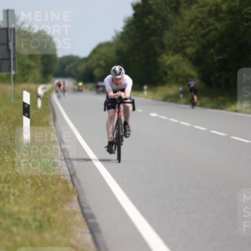 22.06.2025 - Viking Triathlon Yannick Fuchs http://msf.ph/oto/8110455 22.06.2025 11:34:43 Radfahren 230, 421, 613, 616 meine-sportfotos.de
