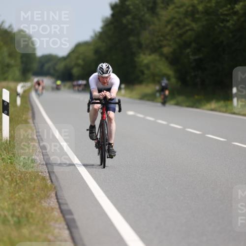 22.06.2025 - Viking Triathlon Yannick Fuchs http://msf.ph/oto/8110466 22.06.2025 11:34:44 Radfahren 230, 421, 613, 616 meine-sportfotos.de