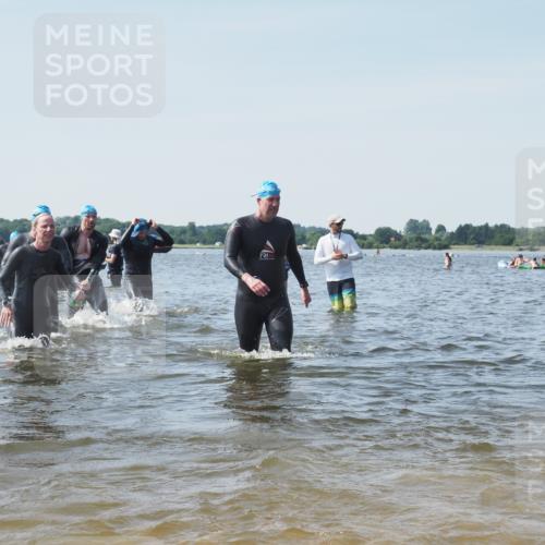 22.06.2025 - Viking Triathlon KatJ http://msf.ph/oto/8110474 22.06.2025 10:39:19 Schwimmen 83, 117, 182, 195, 238, 276, 295, 298, 324, 351, 386, 474, 536 meine-sportfotos.de