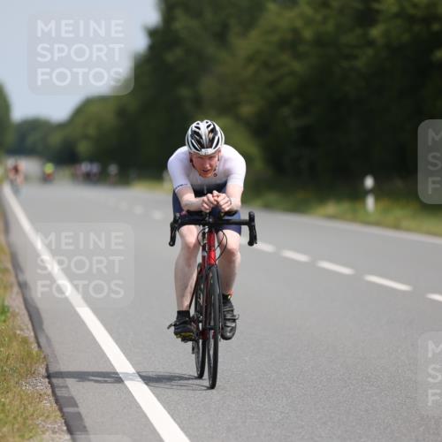 22.06.2025 - Viking Triathlon Yannick Fuchs http://msf.ph/oto/8110475 22.06.2025 11:34:45 Radfahren 230, 421, 613, 616 meine-sportfotos.de