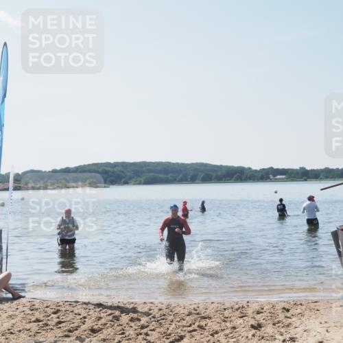 22.06.2025 - Viking Triathlon MichiJ http://msf.ph/oto/8110485 22.06.2025 10:59:36 Schwimmen 476 meine-sportfotos.de