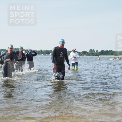 22.06.2025 - Viking Triathlon KatJ http://msf.ph/oto/8110489 22.06.2025 10:39:19 Schwimmen 83, 117, 182, 195, 238, 276, 295, 298, 324, 351, 386, 474, 536 meine-sportfotos.de