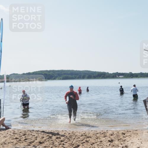 22.06.2025 - Viking Triathlon MichiJ http://msf.ph/oto/8110526 22.06.2025 10:59:37 Schwimmen 476 meine-sportfotos.de