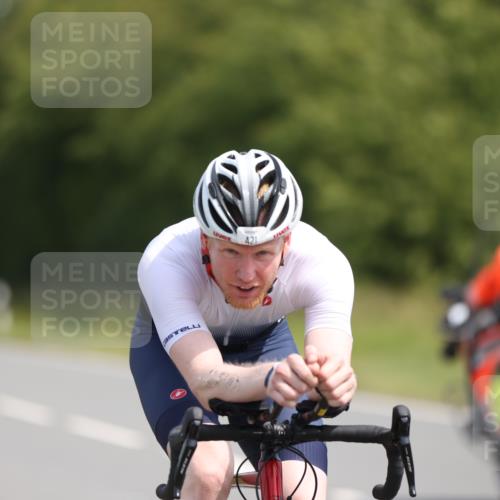 22.06.2025 - Viking Triathlon Yannick Fuchs http://msf.ph/oto/8110533 22.06.2025 11:34:46 Radfahren 230, 421, 613, 616 meine-sportfotos.de