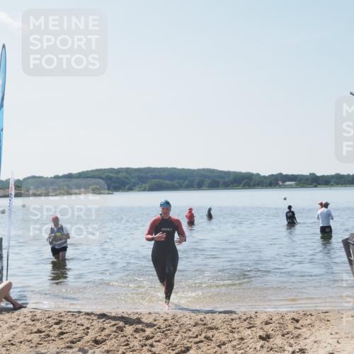 22.06.2025 - Viking Triathlon MichiJ http://msf.ph/oto/8110552 22.06.2025 10:59:37 Schwimmen 476 meine-sportfotos.de