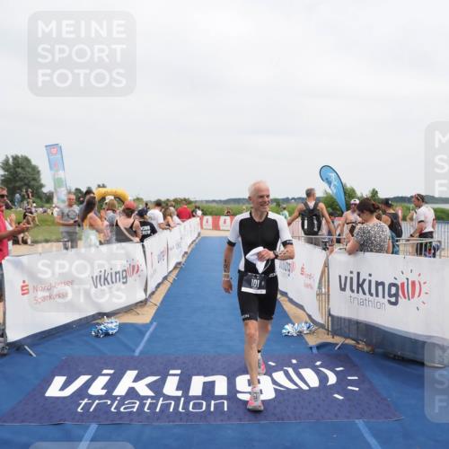 22.06.2025 - Viking Triathlon MichiJ http://msf.ph/oto/8110556 22.06.2025 14:52:38 Ziel 101 meine-sportfotos.de