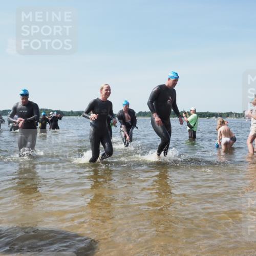 22.06.2025 - Viking Triathlon KatJ http://msf.ph/oto/8110565 22.06.2025 10:39:23 Schwimmen 83, 93, 117, 150, 182, 195, 238, 276, 298, 324, 337, 386, 474, 536 meine-sportfotos.de