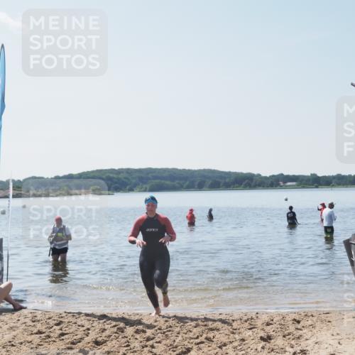 22.06.2025 - Viking Triathlon MichiJ http://msf.ph/oto/8110579 22.06.2025 10:59:38 Schwimmen 476 meine-sportfotos.de