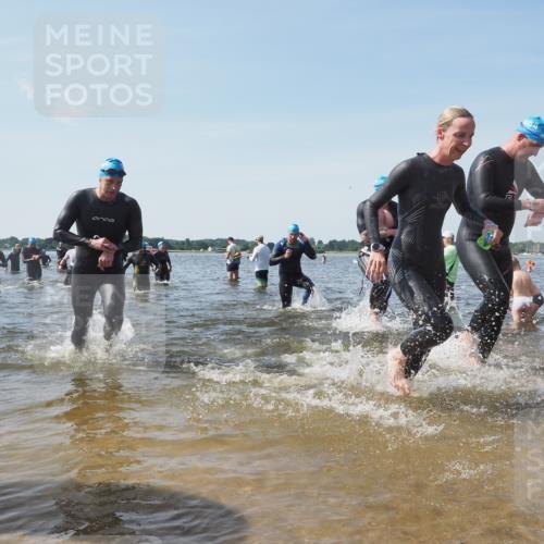 22.06.2025 - Viking Triathlon KatJ http://msf.ph/oto/8110596 22.06.2025 10:39:24 Schwimmen 83, 93, 117, 150, 182, 195, 238, 276, 298, 324, 337, 386, 474, 536 meine-sportfotos.de