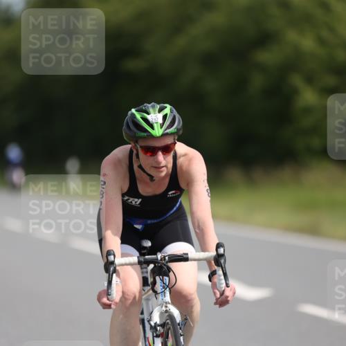 22.06.2025 - Viking Triathlon Yannick Fuchs http://msf.ph/oto/8110611 22.06.2025 11:35:01 Radfahren 109, 216, 282, 318, 326, 465, 645 meine-sportfotos.de