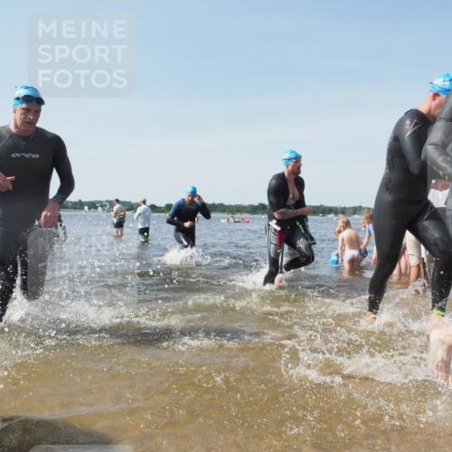 22.06.2025 - Viking Triathlon KatJ http://msf.ph/oto/8110647 22.06.2025 10:39:24 Schwimmen 83, 93, 117, 150, 182, 195, 238, 276, 298, 324, 337, 386, 474, 536 meine-sportfotos.de