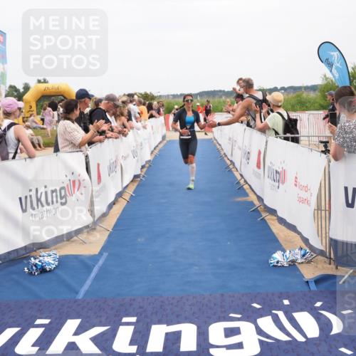 22.06.2025 - Viking Triathlon MichiJ http://msf.ph/oto/8110658 22.06.2025 15:01:55 Ziel 398 meine-sportfotos.de