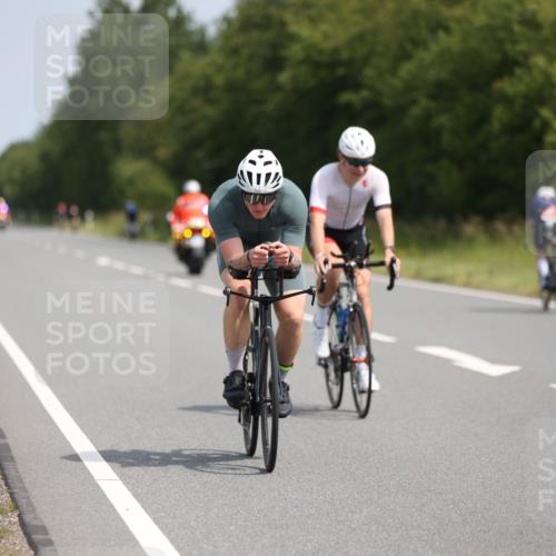 22.06.2025 - Viking Triathlon Yannick Fuchs http://msf.ph/oto/8110718 22.06.2025 11:35:04 Radfahren 109, 216, 282, 318, 326, 465, 645 meine-sportfotos.de