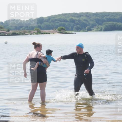 22.06.2025 - Viking Triathlon MichiJ http://msf.ph/oto/8110727 22.06.2025 11:06:20 Schwimmen 303 meine-sportfotos.de