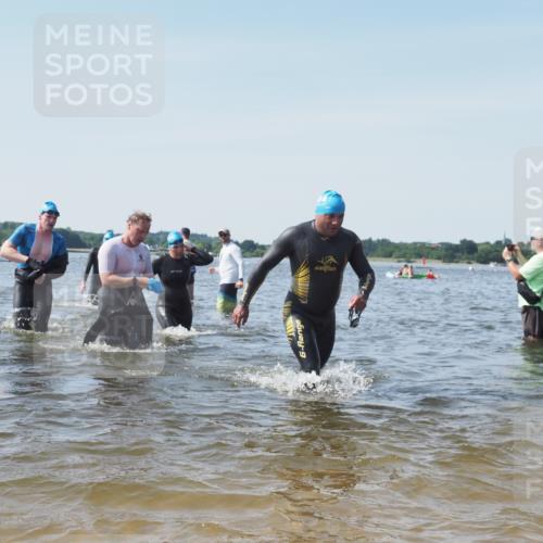 22.06.2025 - Viking Triathlon KatJ http://msf.ph/oto/8110740 22.06.2025 10:39:29 Schwimmen 83, 86, 93, 117, 138, 150, 195, 238, 298, 324, 337, 474, 529 meine-sportfotos.de