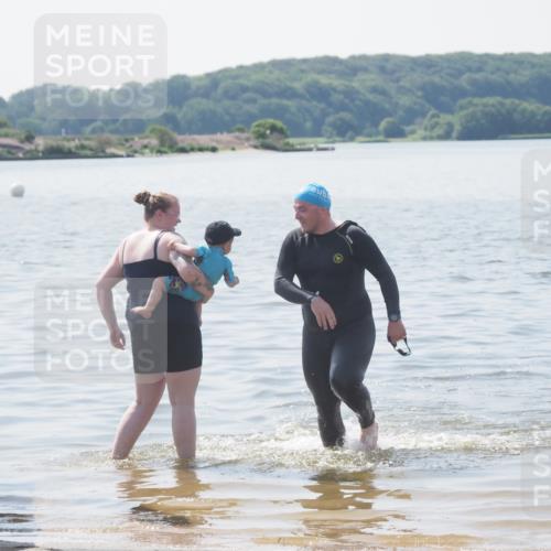 22.06.2025 - Viking Triathlon MichiJ http://msf.ph/oto/8110752 22.06.2025 11:06:20 Schwimmen 303 meine-sportfotos.de