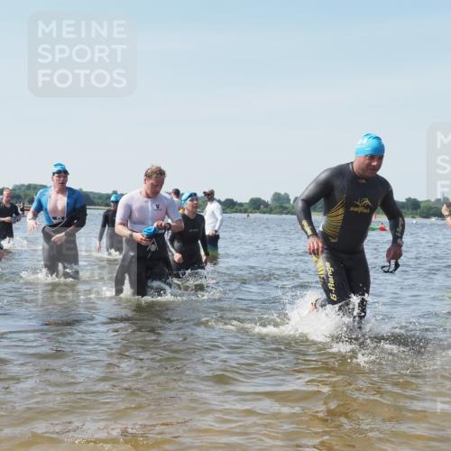 22.06.2025 - Viking Triathlon KatJ http://msf.ph/oto/8110758 22.06.2025 10:39:29 Schwimmen 83, 86, 93, 117, 138, 150, 195, 238, 298, 324, 337, 474, 529 meine-sportfotos.de
