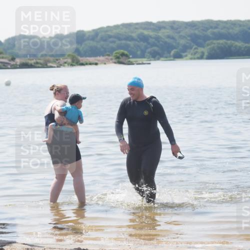 22.06.2025 - Viking Triathlon MichiJ http://msf.ph/oto/8110779 22.06.2025 11:06:20 Schwimmen 303 meine-sportfotos.de