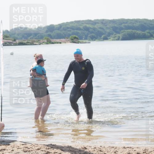 22.06.2025 - Viking Triathlon MichiJ http://msf.ph/oto/8110791 22.06.2025 11:06:21 Schwimmen 303 meine-sportfotos.de