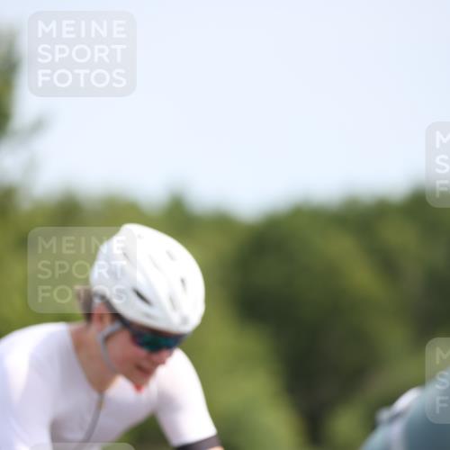 22.06.2025 - Viking Triathlon Yannick Fuchs http://msf.ph/oto/8110810 22.06.2025 11:35:06 Radfahren 109, 216, 282, 318, 326, 465 meine-sportfotos.de