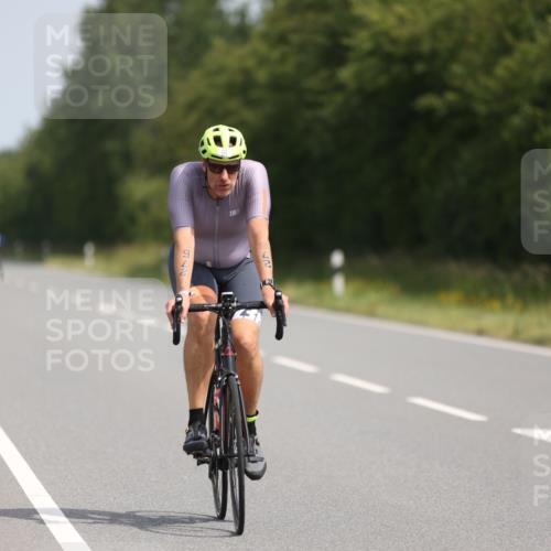 22.06.2025 - Viking Triathlon Yannick Fuchs http://msf.ph/oto/8110879 22.06.2025 11:35:27 Radfahren 7, 276, 442 meine-sportfotos.de