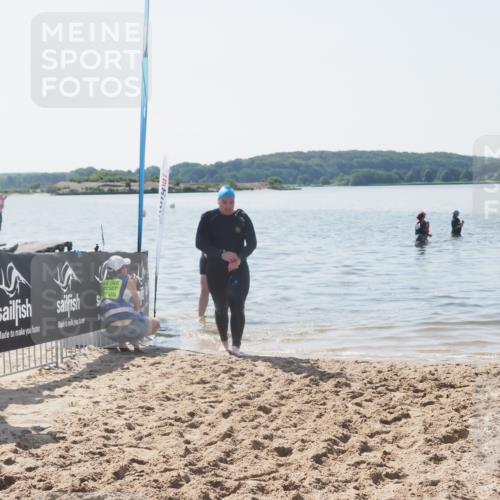 22.06.2025 - Viking Triathlon MichiJ http://msf.ph/oto/8110884 22.06.2025 11:06:24 Schwimmen 303 meine-sportfotos.de