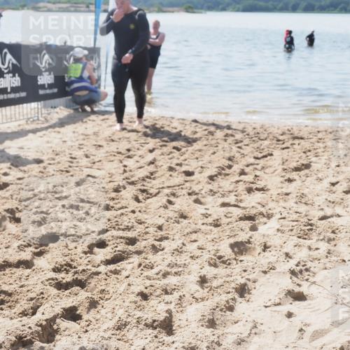 22.06.2025 - Viking Triathlon MichiJ http://msf.ph/oto/8110903 22.06.2025 11:06:25 Schwimmen 303 meine-sportfotos.de