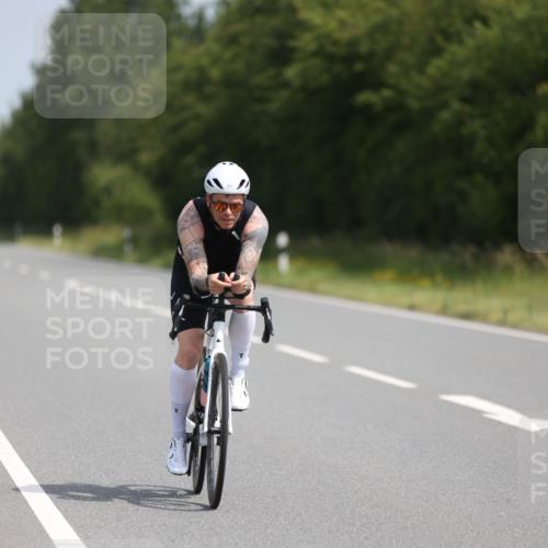 22.06.2025 - Viking Triathlon Yannick Fuchs http://msf.ph/oto/8110978 22.06.2025 11:35:32 Radfahren 7, 196, 242, 276, 442 meine-sportfotos.de