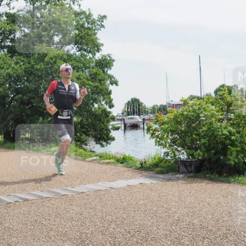 22.06.2025 - Viking Triathlon KatJ http://msf.ph/oto/8110979 22.06.2025 12:43:47 Laufen 100 meine-sportfotos.de