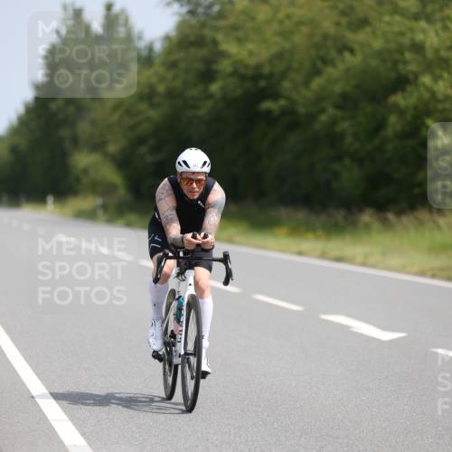 22.06.2025 - Viking Triathlon Yannick Fuchs http://msf.ph/oto/8110985 22.06.2025 11:35:32 Radfahren 7, 196, 242, 276, 442 meine-sportfotos.de
