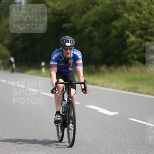 22.06.2025 - Viking Triathlon Yannick Fuchs http://msf.ph/oto/8111073 22.06.2025 11:35:43 Radfahren 5, 108, 196, 229, 242, 271, 294, 301, 429, 435, 486, 519, 647 meine-sportfotos.de