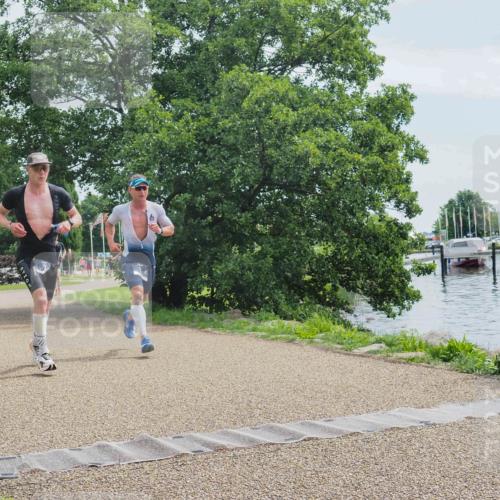 22.06.2025 - Viking Triathlon KatJ http://msf.ph/oto/8111095 22.06.2025 12:44:09 Laufen 6 meine-sportfotos.de